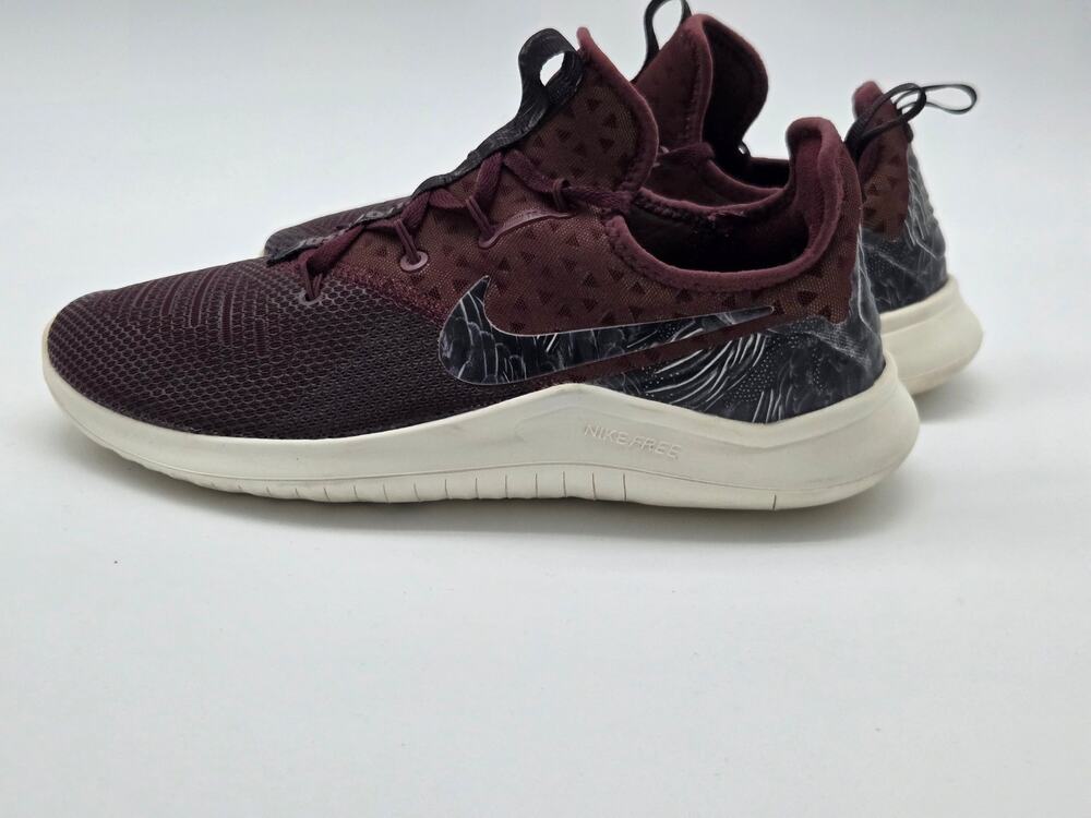 Nike Free TR 8 Print Burgundy Sail Training Shoes Womens 9 AH0709-600